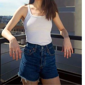 Levi’s High rise shorts